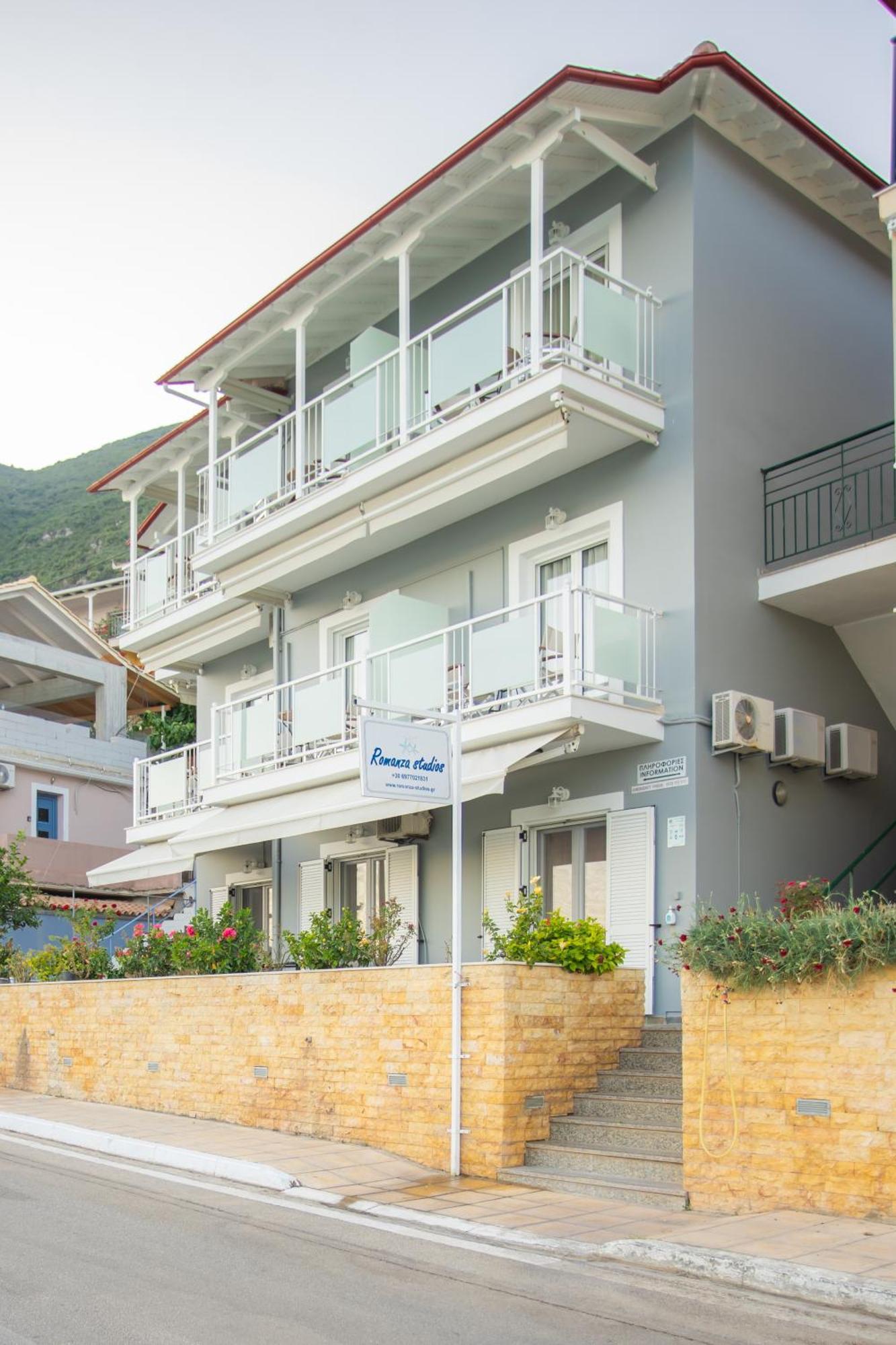 Romanza Studios Vasiliki  Luaran gambar